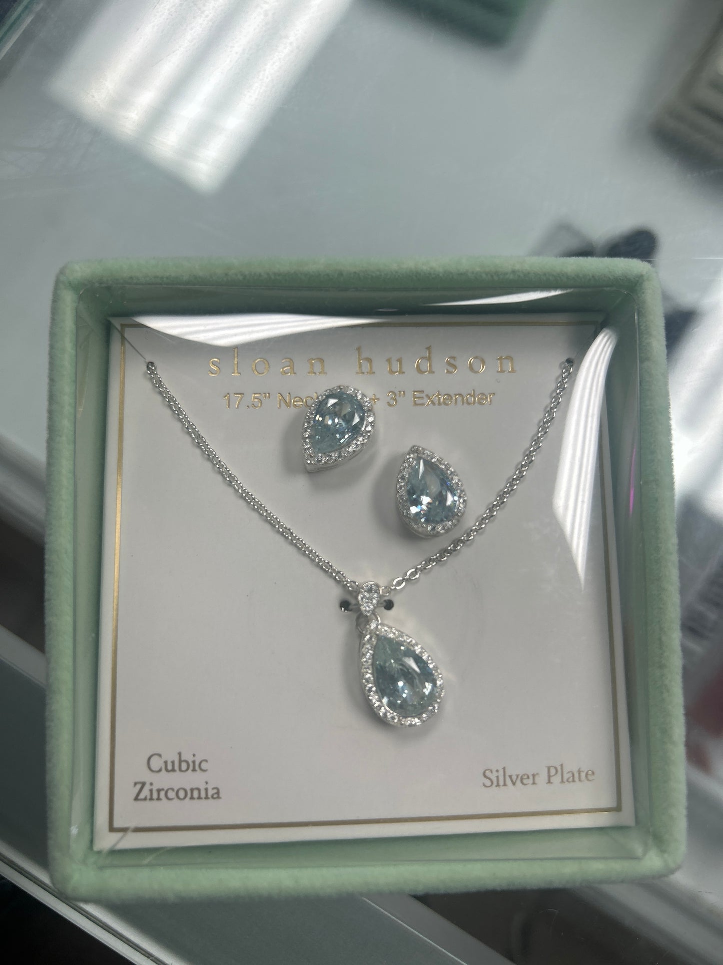 Necklace set - SLOAN HUDSON
